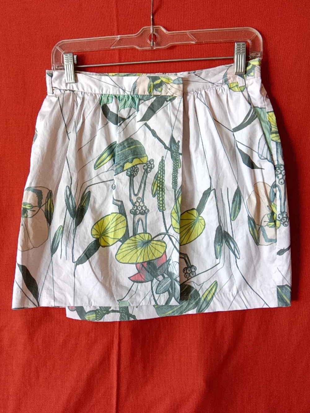 H&M White Mini Skirt with Green & Yellow Botanical Print